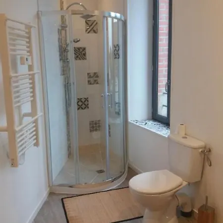 Apartment Lumineux Proche Toutes Commodites *